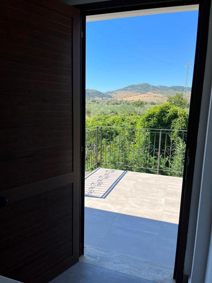 Policaretto Rooms Torretta  Bagian luar foto